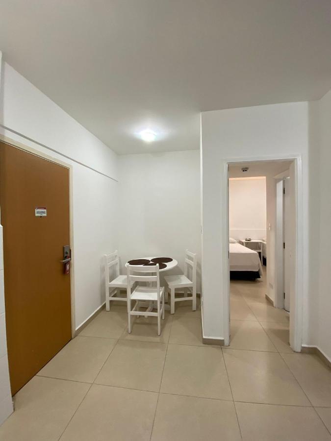 Flat no centro Gonzaga próximo à praia - Santos/SP Santos  Extérieur photo