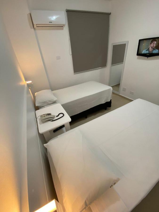 Flat no centro Gonzaga próximo à praia - Santos/SP Santos  Extérieur photo