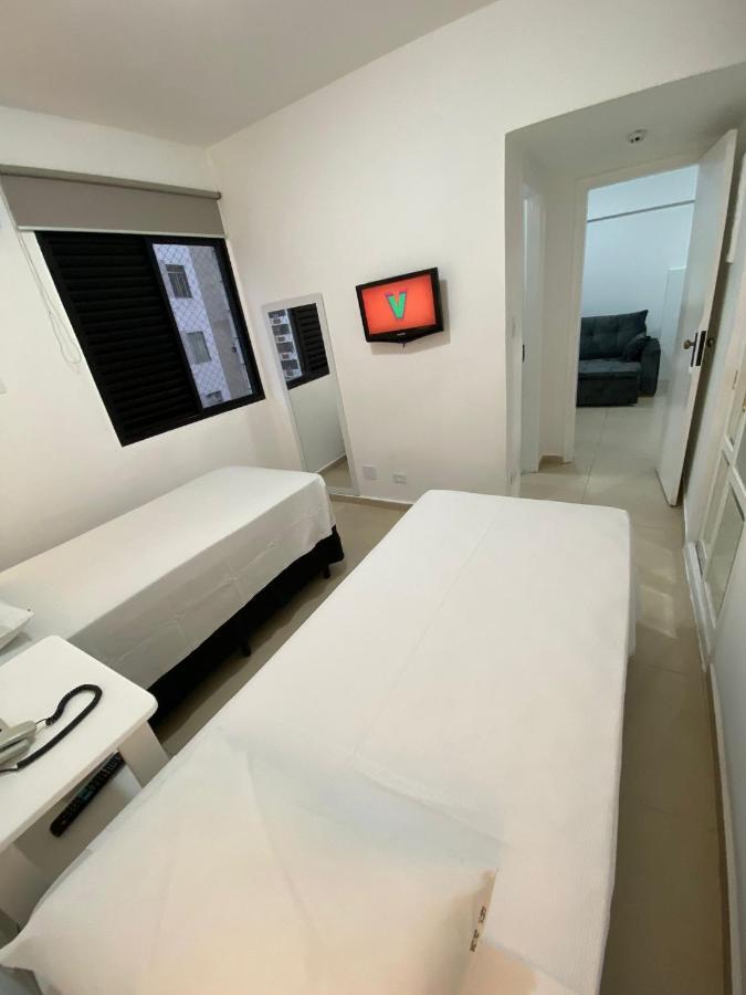 Flat no centro Gonzaga próximo à praia - Santos/SP Santos  Extérieur photo